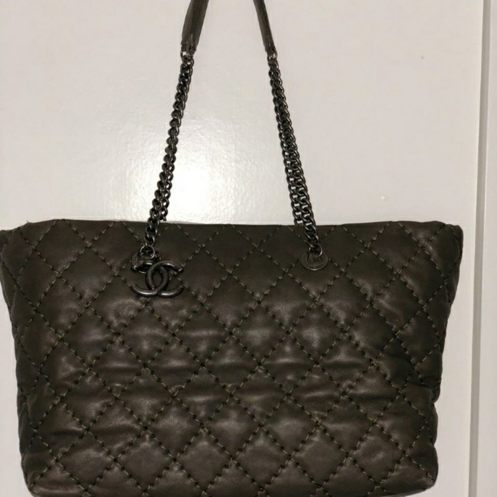 Excellent condition Chanel
